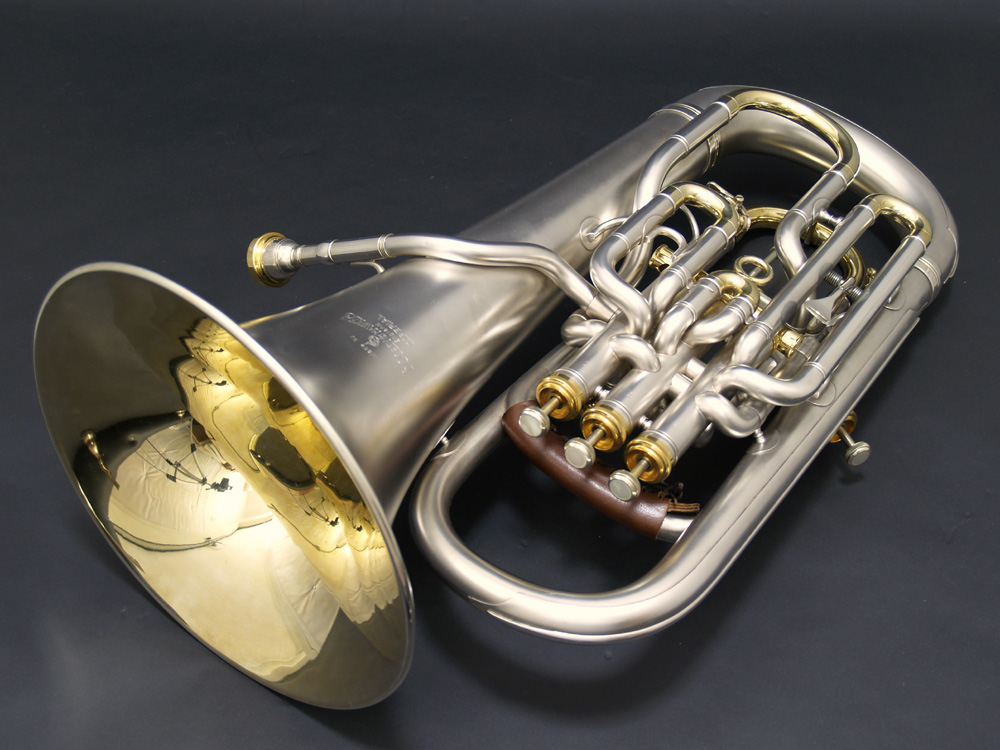 BOOSEY & HAWKES 7674 IMPERIAL BESSON Euphonium: 館長愛用の樂器